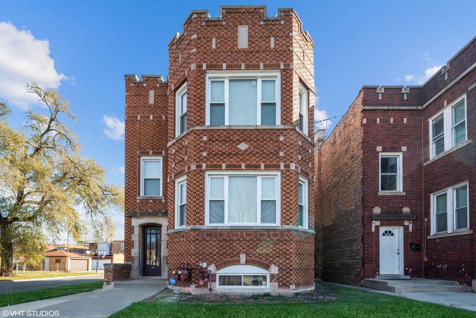 Property Photo:  8401 S Throop Street  IL 60620 