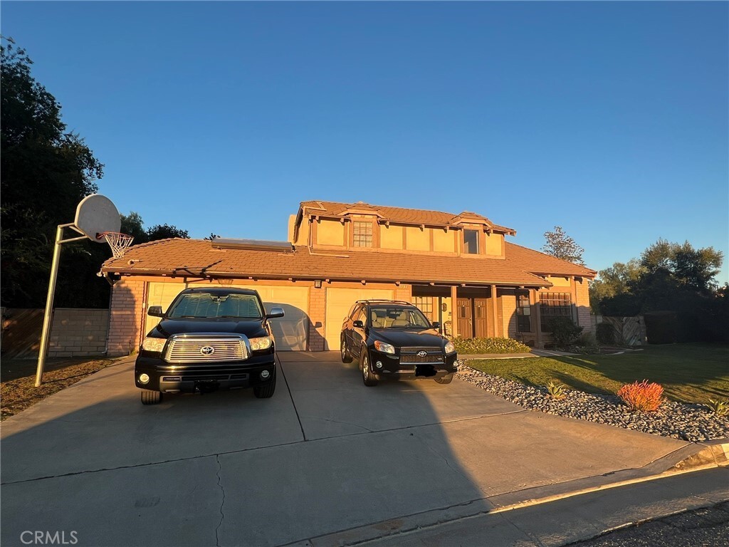 Property Photo: 1751 Fairmont Drive CA 92373