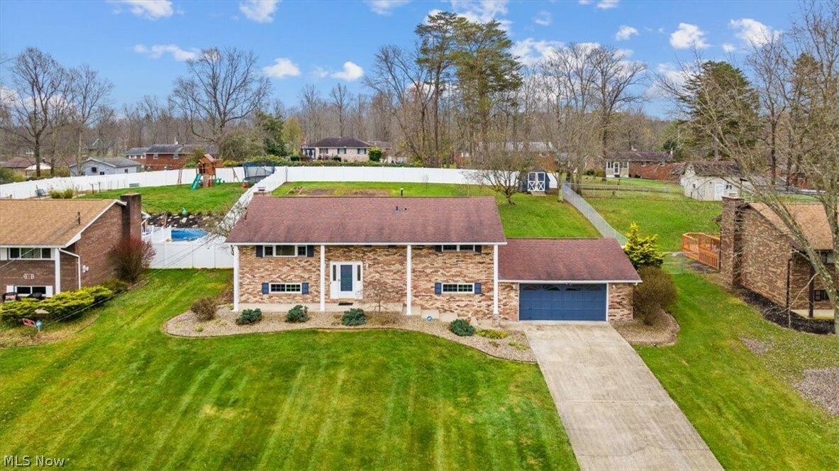 Property Photo:  312 Maple Drive  WV 26187 