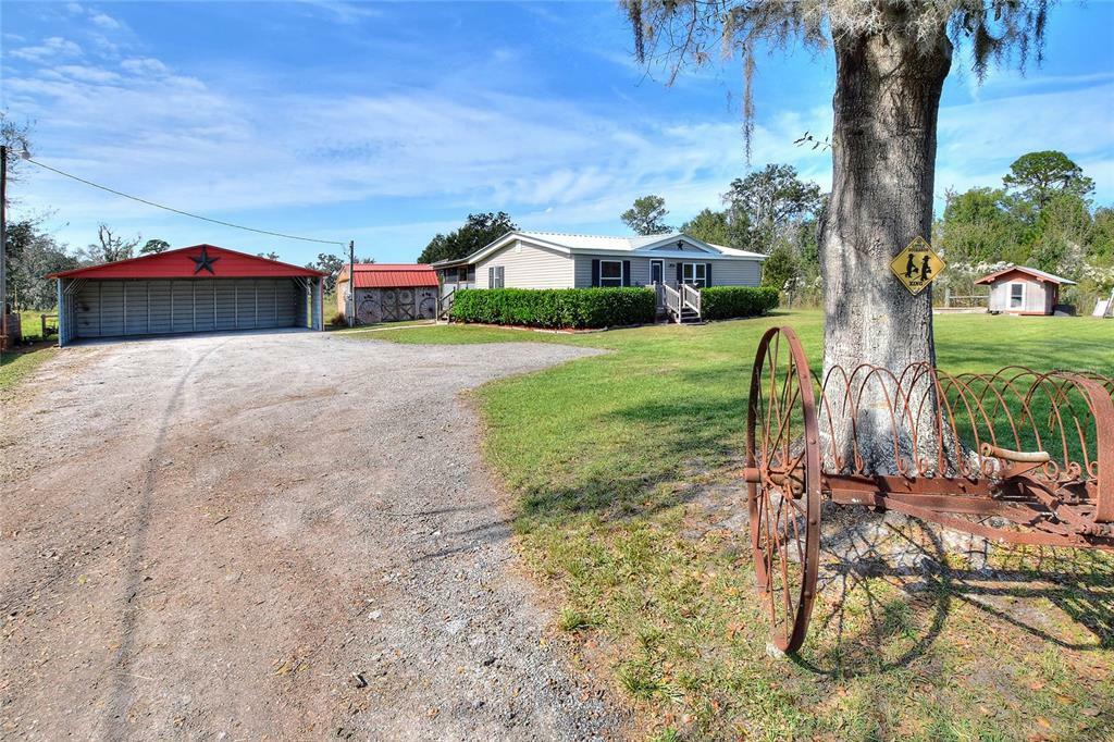 Property Photo:  10940 Sherrouse Road  FL 33810 