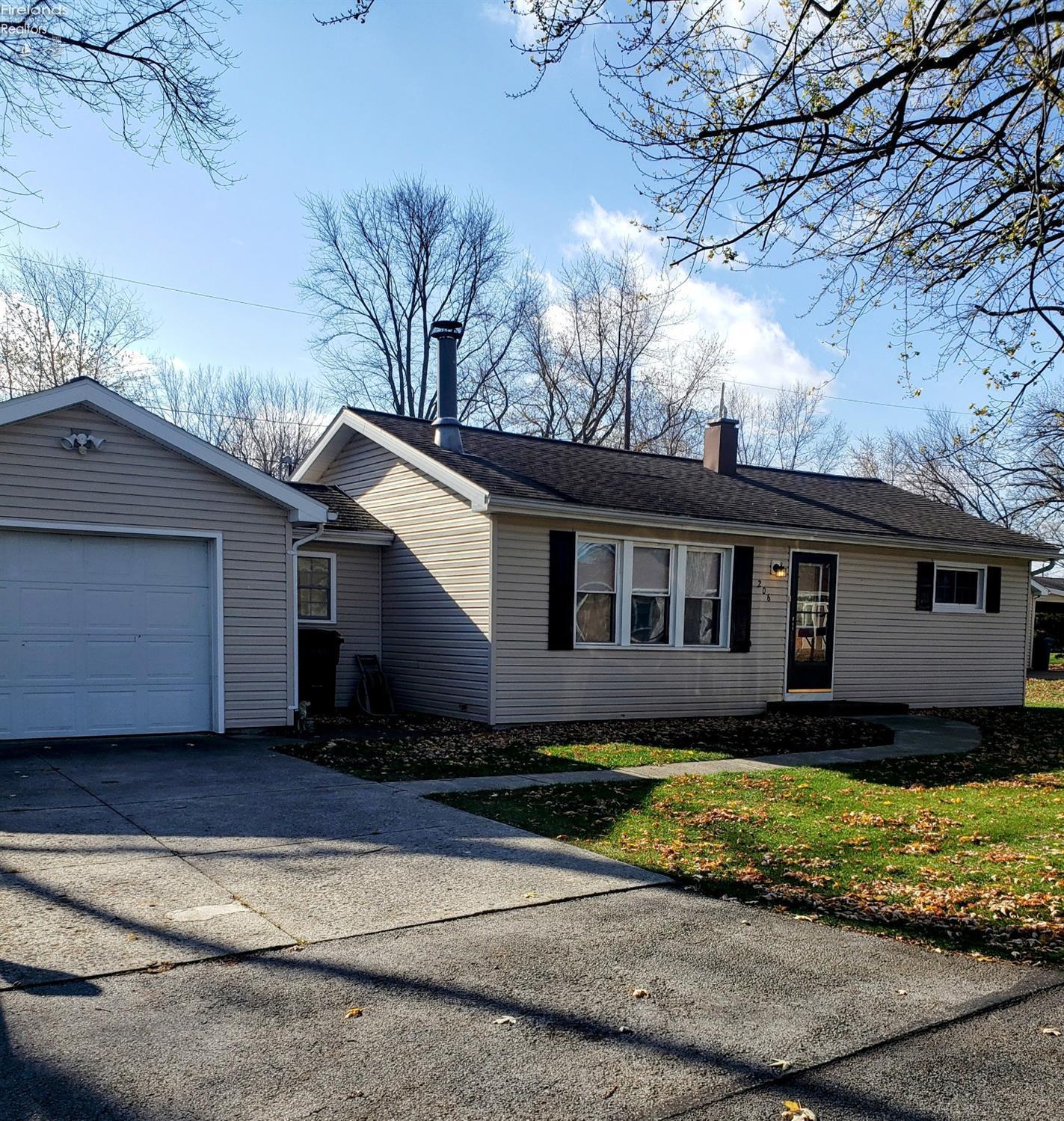 Property Photo: 206 W Cayuga OH 44870