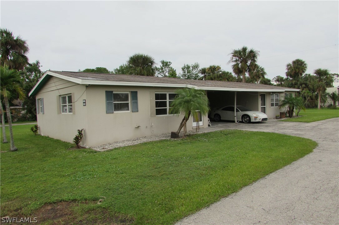 Property Photo: 8030-8042 Cleaves Road FL 33903