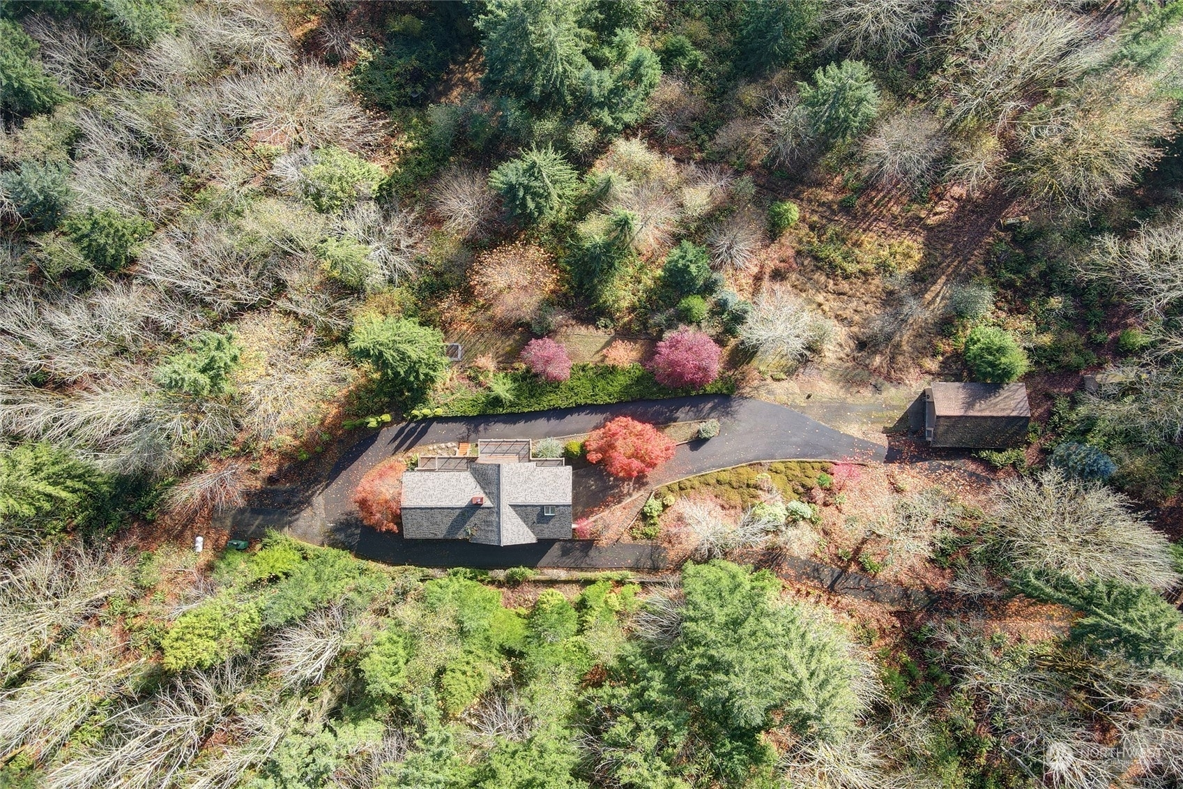 Property Photo:  4943 Black Lake Boulevard SW  WA 98512 