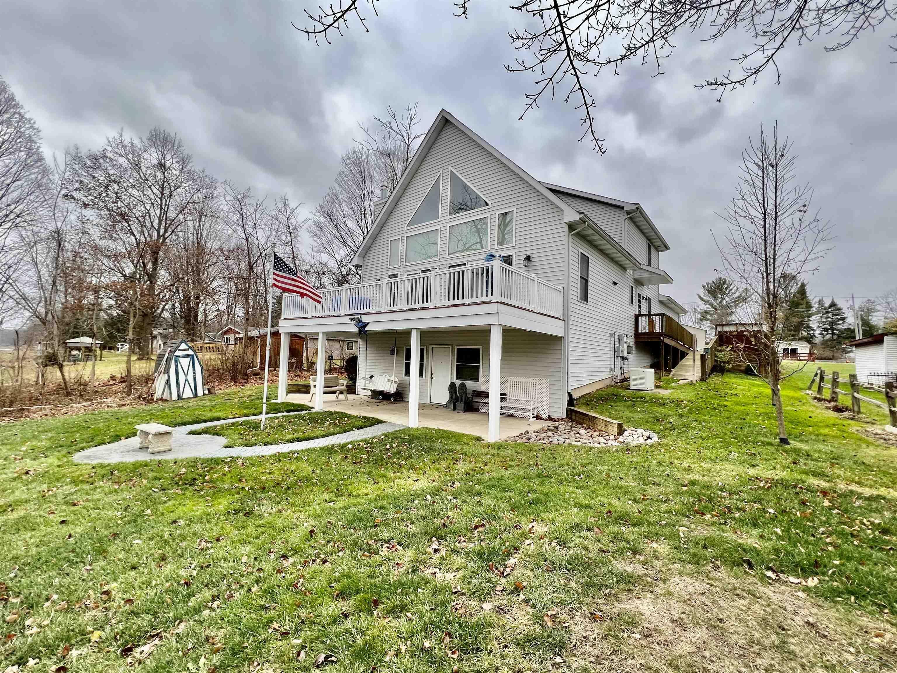 Property Photo:  5584 N Easy Street  MI 48657 