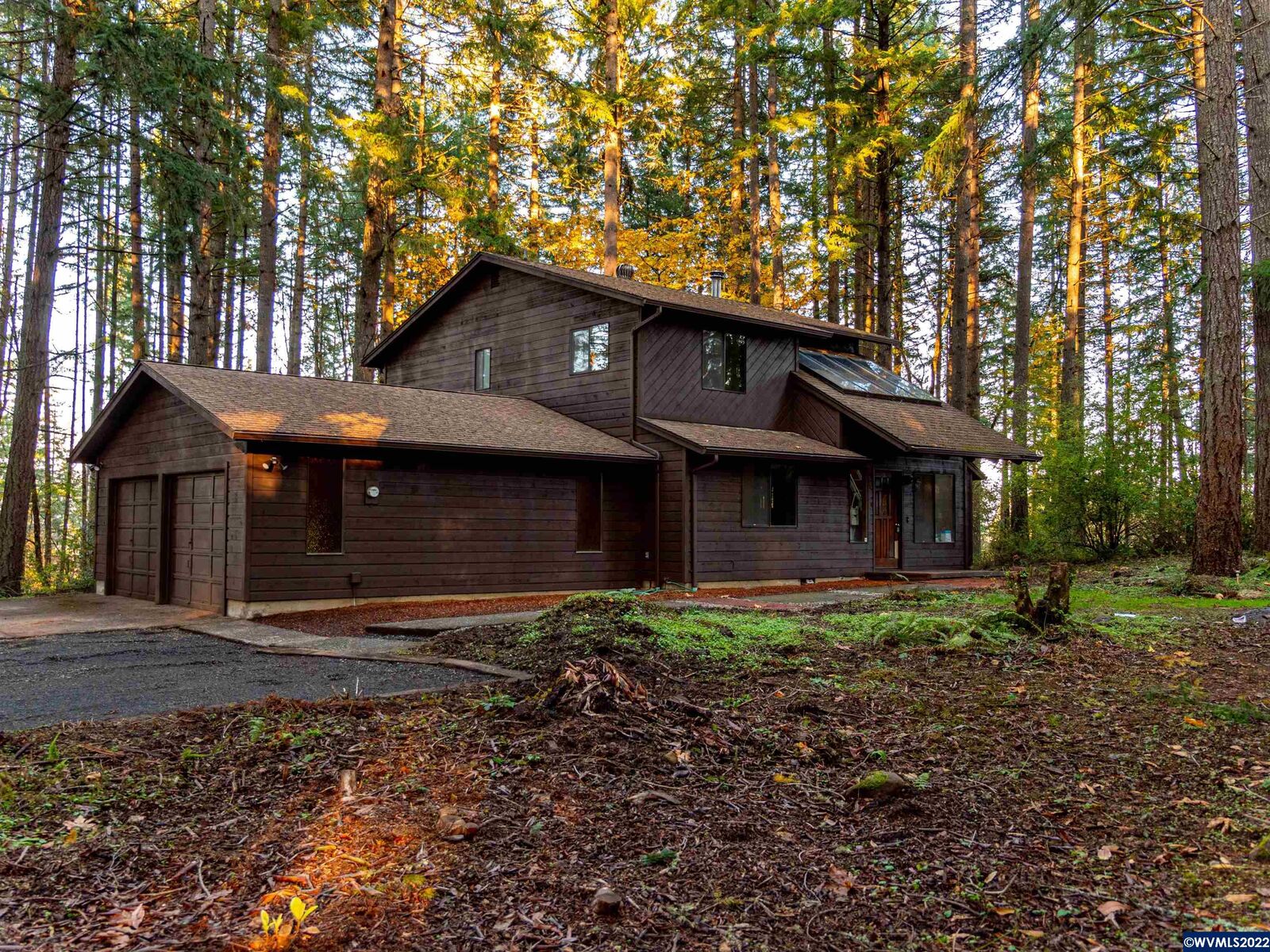 Property Photo: 38733 Wildflower Dr OR 97355