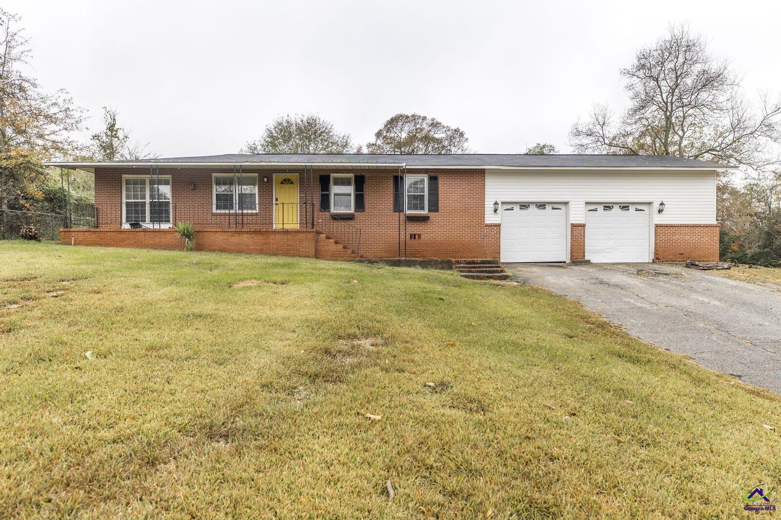 Property Photo:  121 Carter Circle  GA 31093 