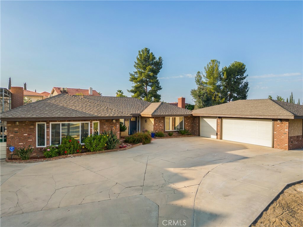 Property Photo:  15645 Saddleback Road  CA 92506 