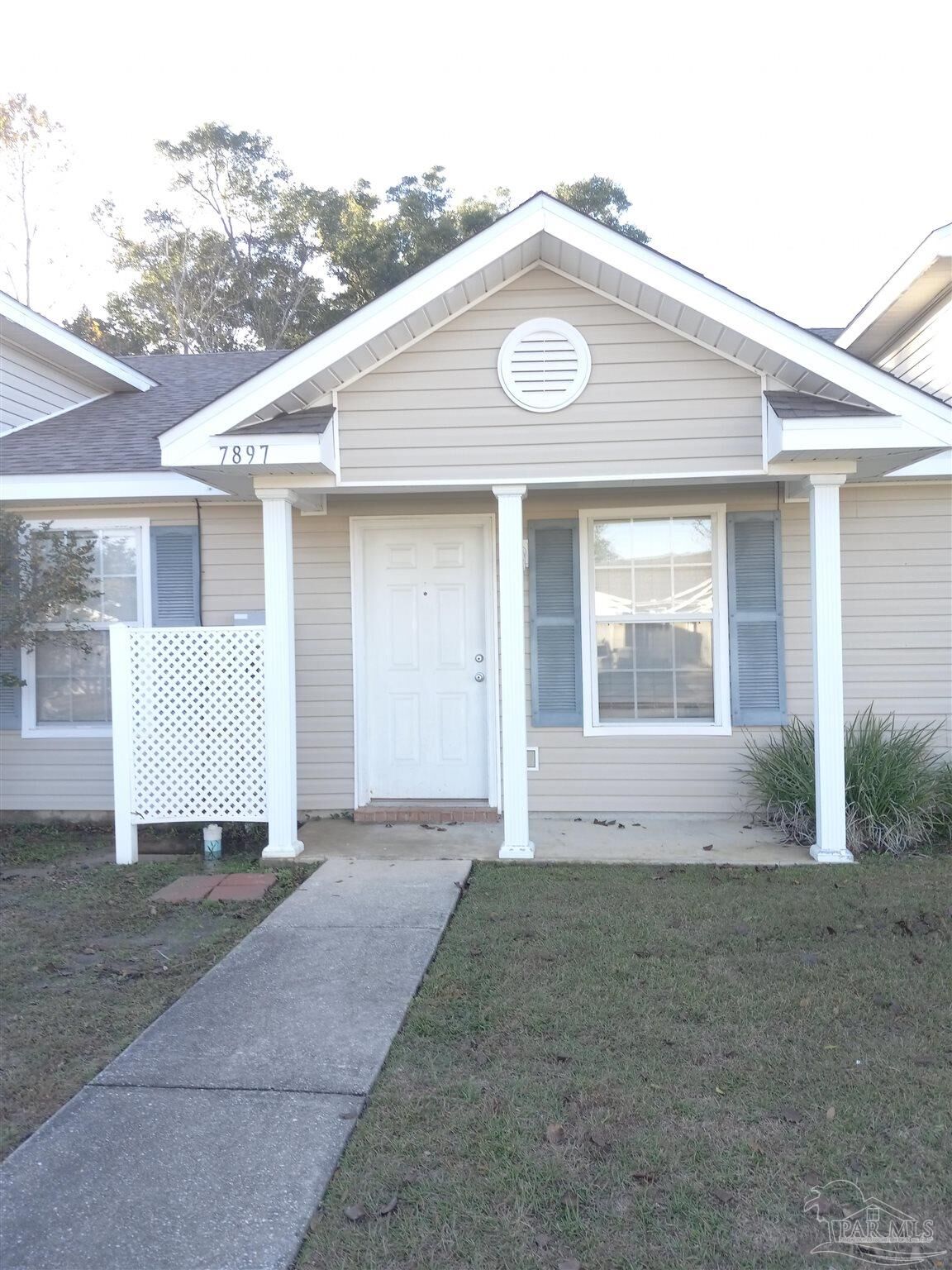 Property Photo:  7897 Stonebrook Dr  FL 32514 