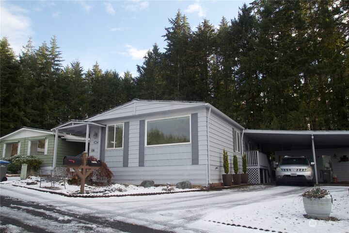 138 Sereno Circle Drive  Bremerton WA 98312 photo