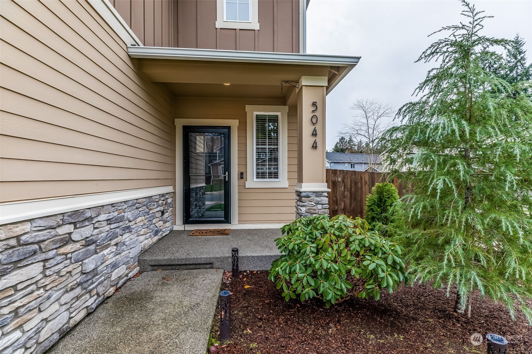 Property Photo:  5044 Admiral Street  WA 98332 