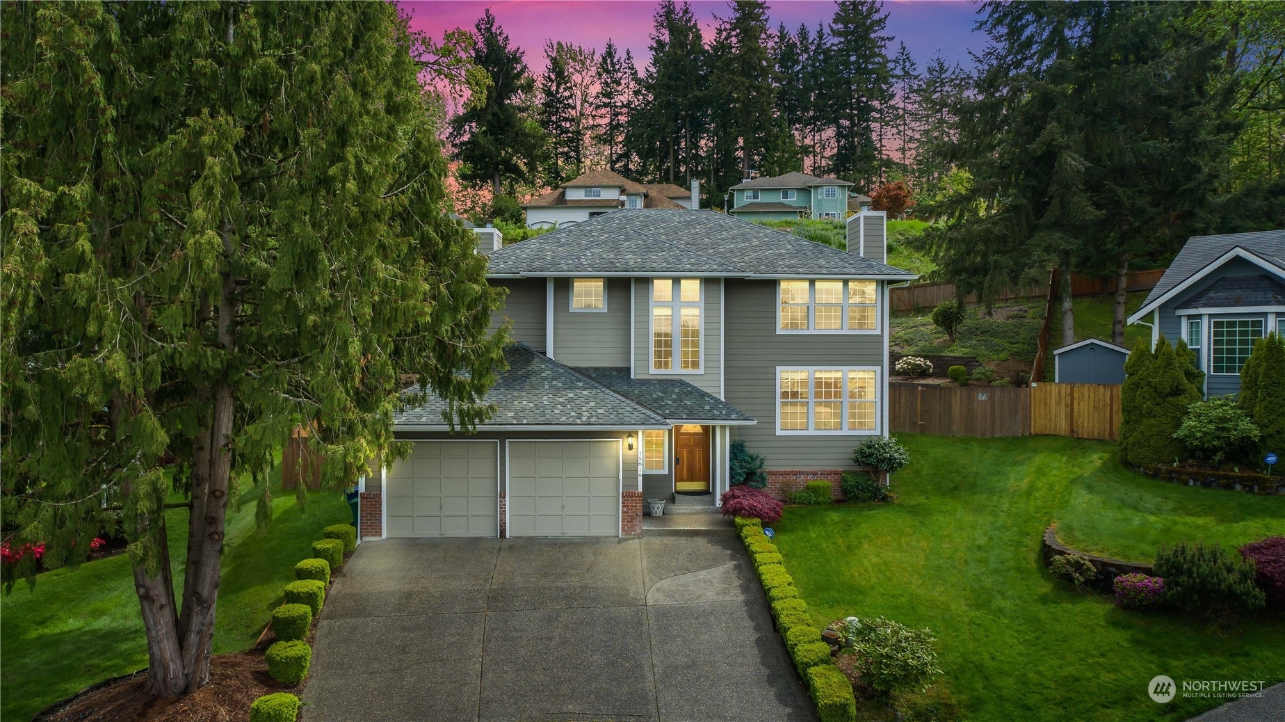 Property Photo:  15816 140th Court SE  WA 98058 