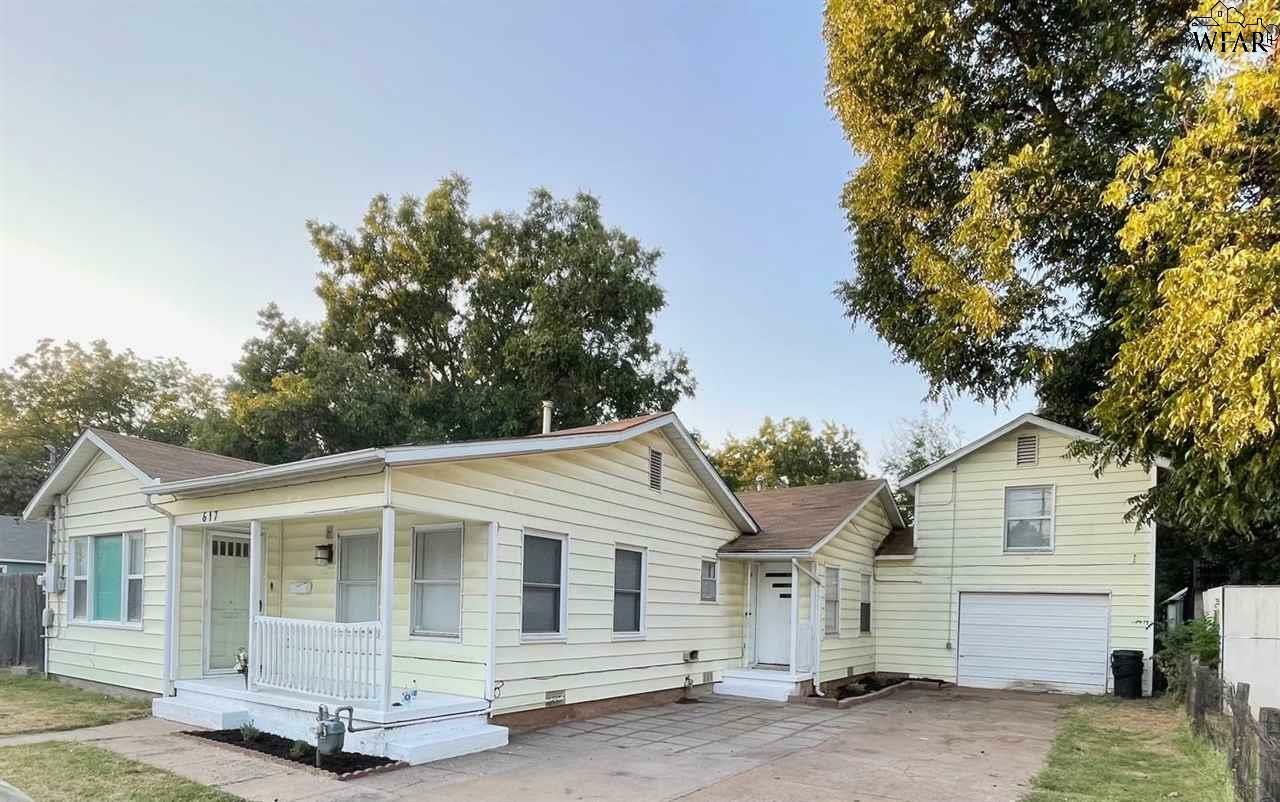 Property Photo: 617 Glendale Street TX 76354