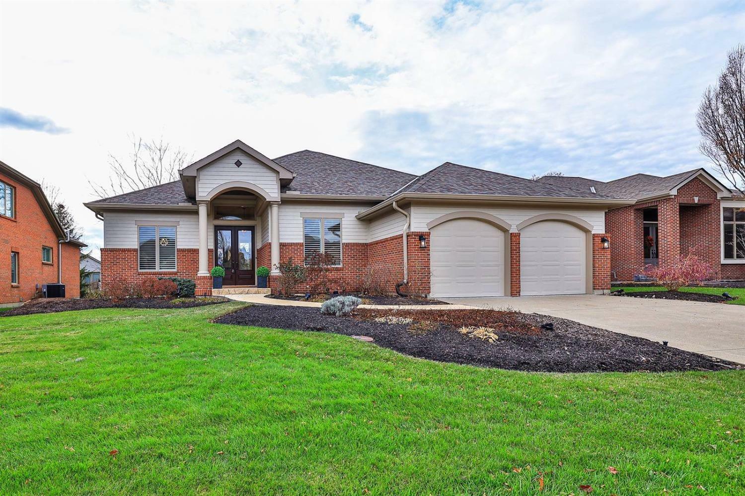 Property Photo: 8343 Cardnia Ct OH 45044