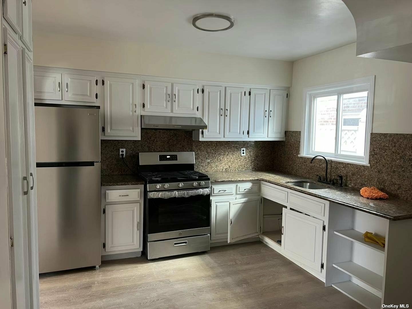 Property Photo: 56-08 217th Street 1fl+B NY 11364