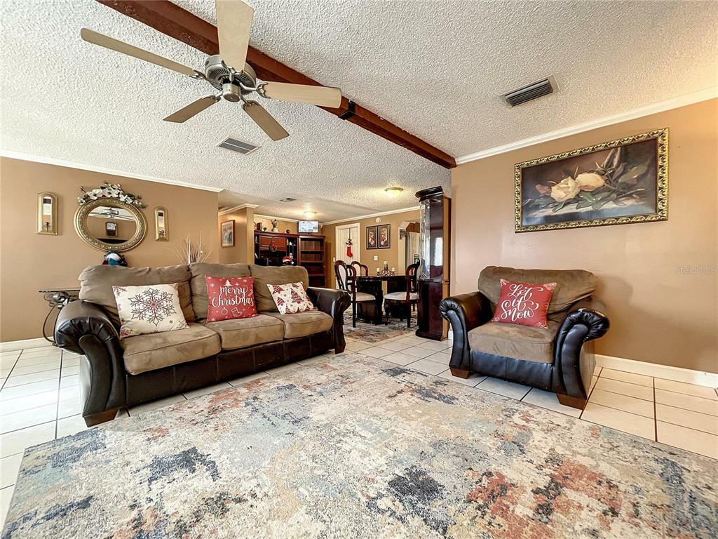 Property Photo: 8305 Drycreek Drive FL 33615