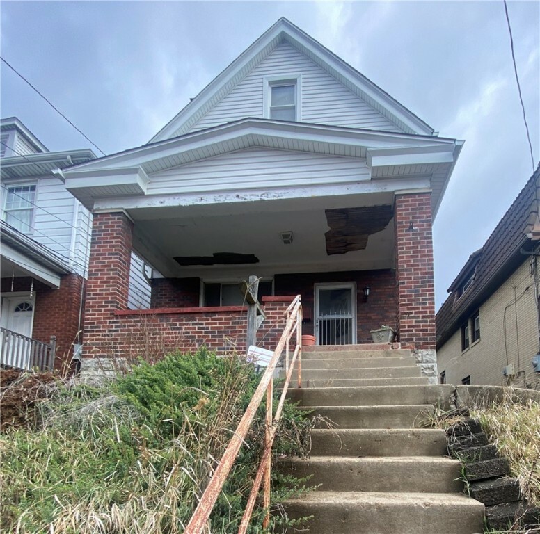 Property Photo:  951 Fordham Ave  PA 15226 