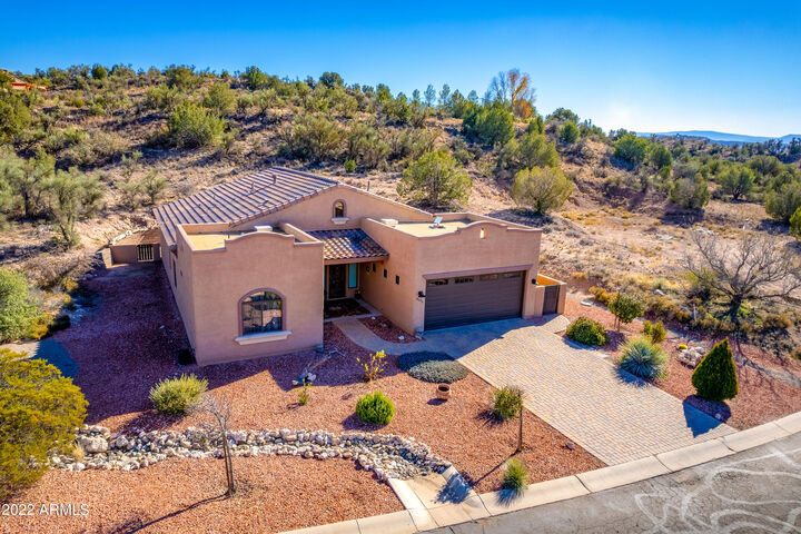 Property Photo: 6175 N Stratford Court AZ 86335