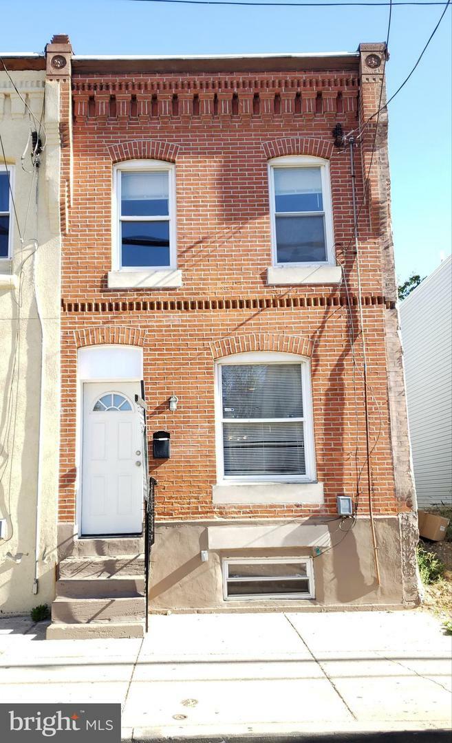2615 N 12th Street  Philadelphia PA 19133 photo