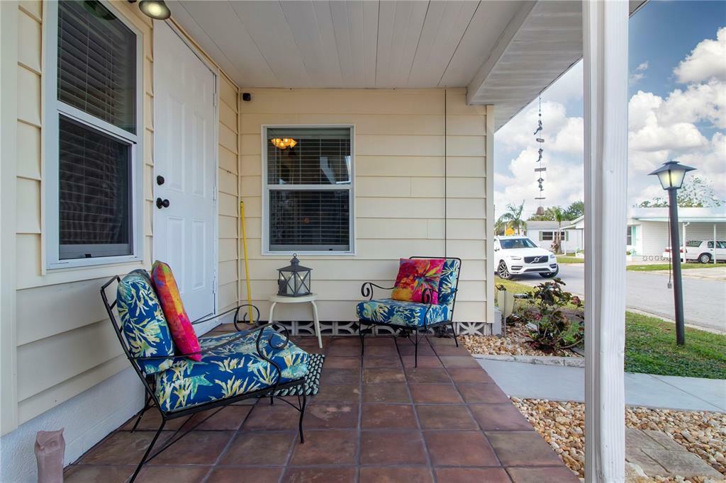 Property Photo:  922 49th Avenue W  FL 34207 