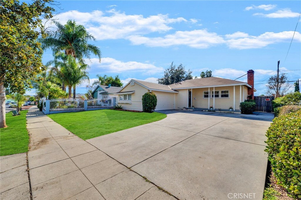 Property Photo:  7841 McNulty Avenue  CA 91306 