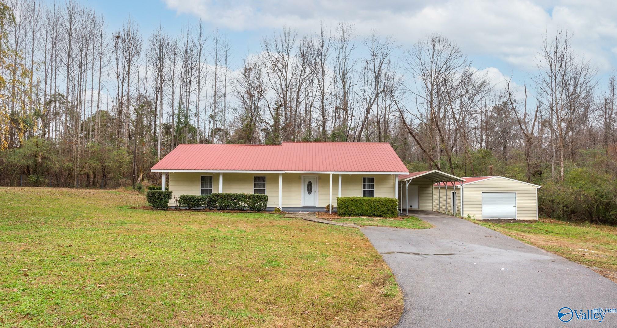 Property Photo:  441 River Drive  AL 35901 