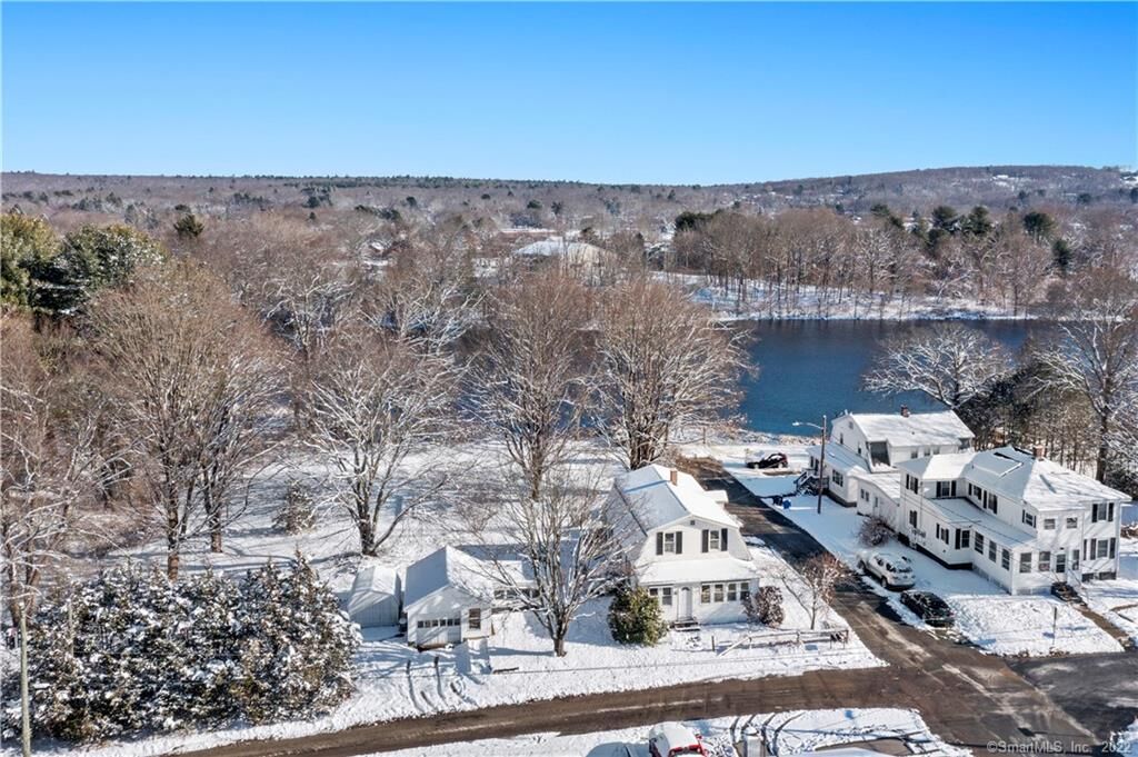 Property Photo:  162 River Street  CT 06239 