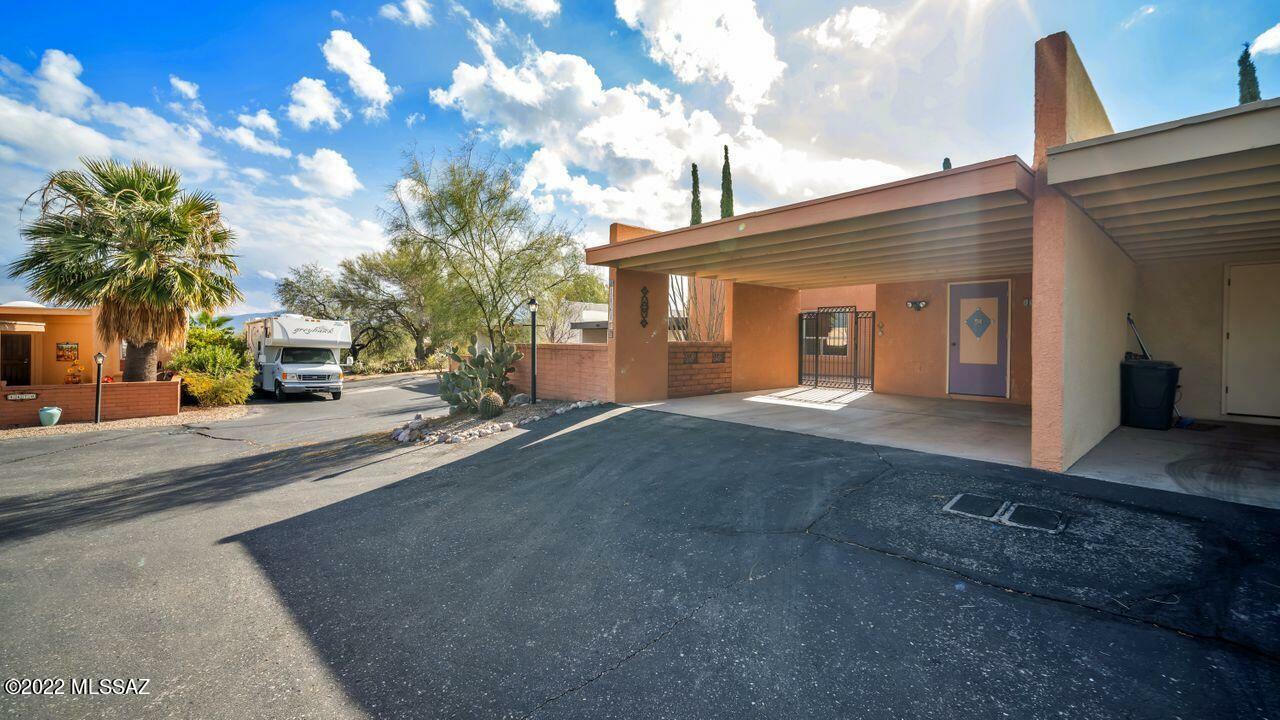 Property Photo:  1464 N Rio Sonora  AZ 85614 