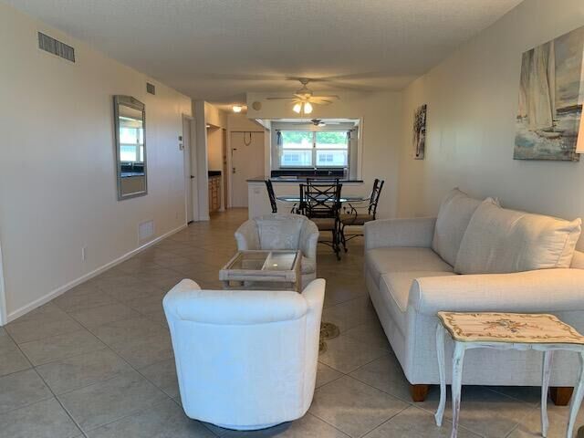 Property Photo:  2014 S Federal Highway 403  FL 33435 