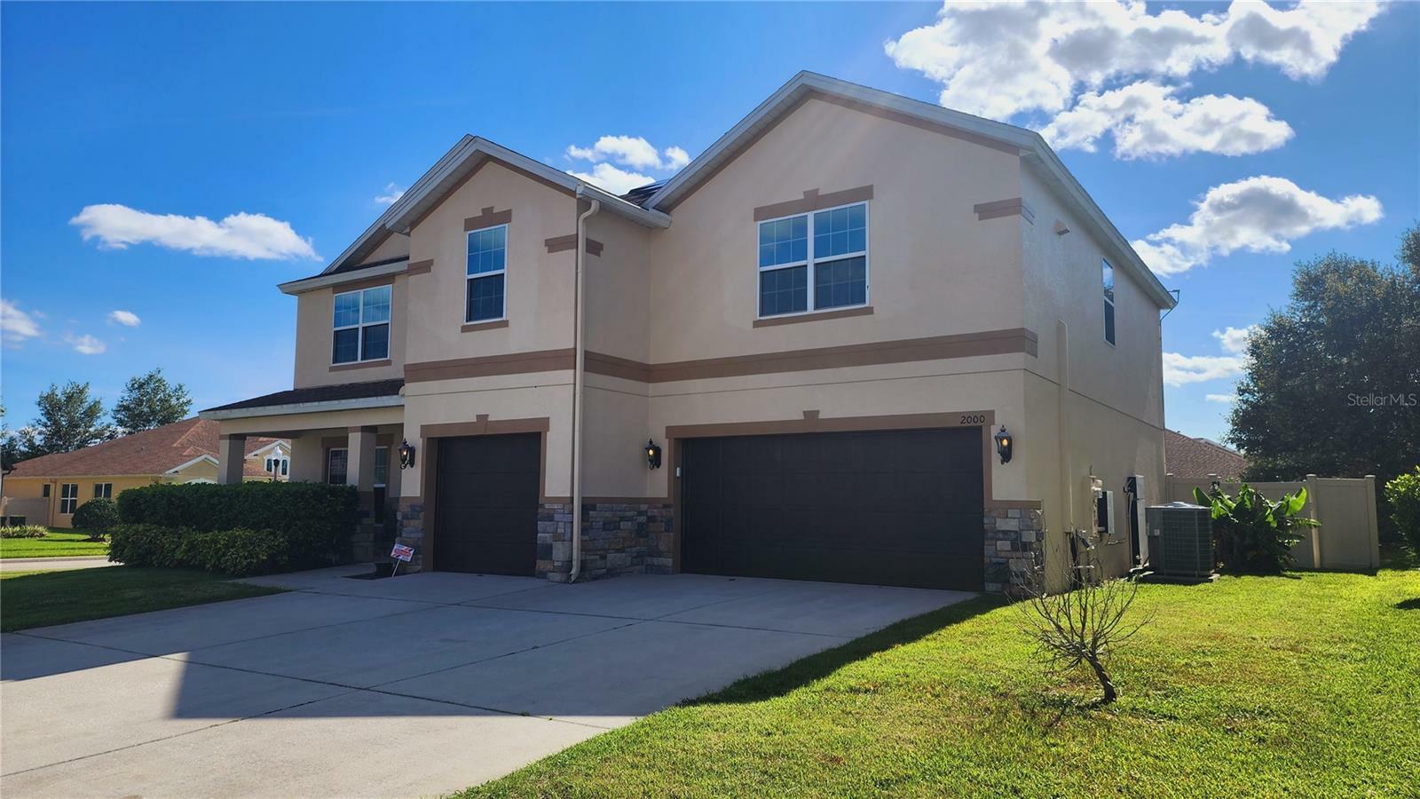 Property Photo: 2000 Red Bluff Avenue FL 32712