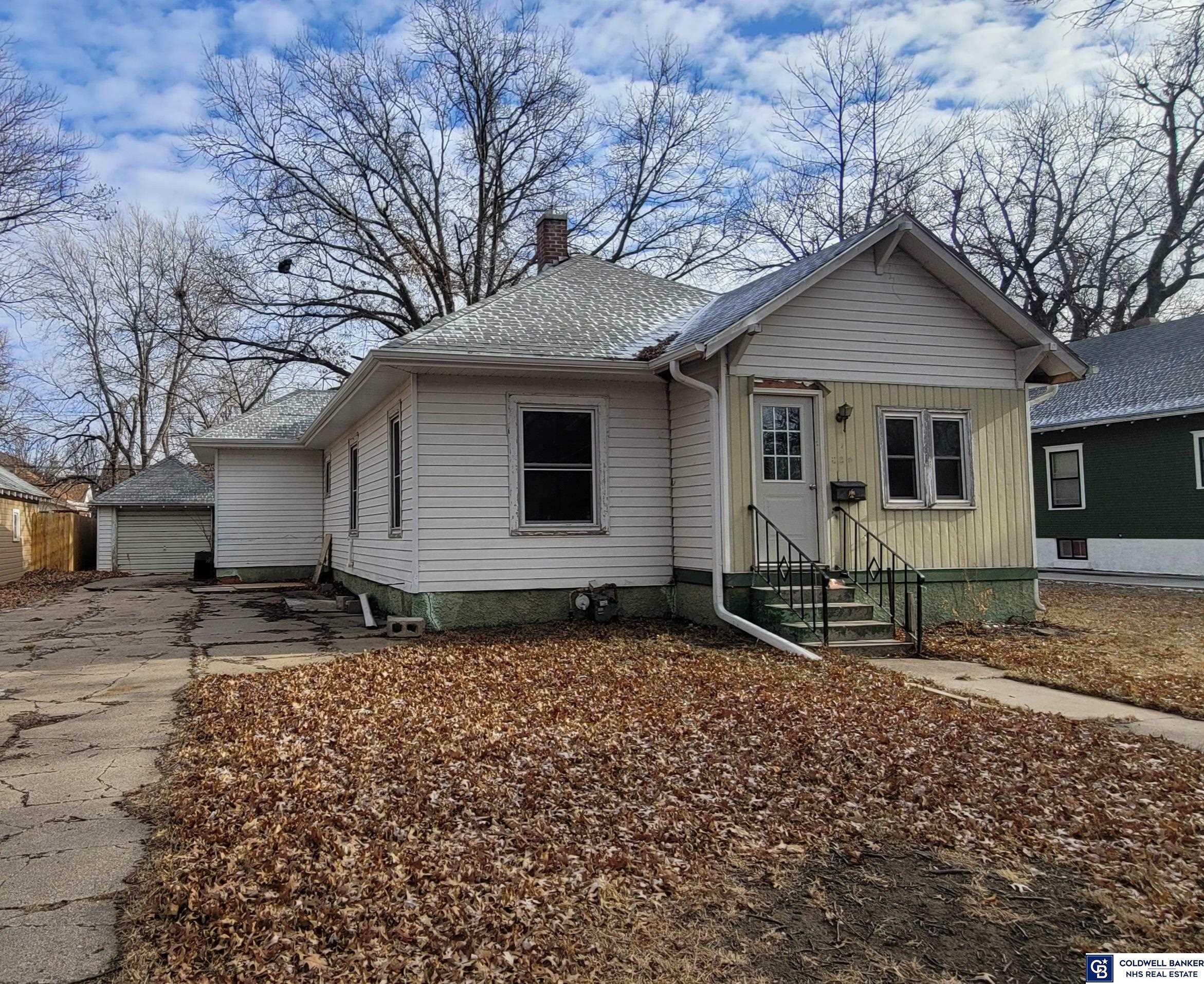 Property Photo:  820 N Elmer Avenue  NE 68467 