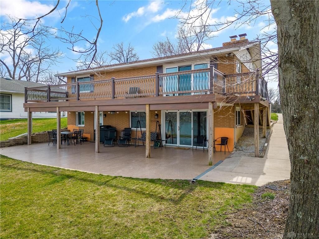 Property Photo:  4558 Navajo Trail  OH 45335 