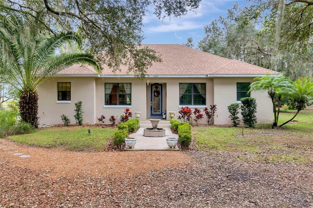 Property Photo: 26833 Anderson Ranch Road FL 34797