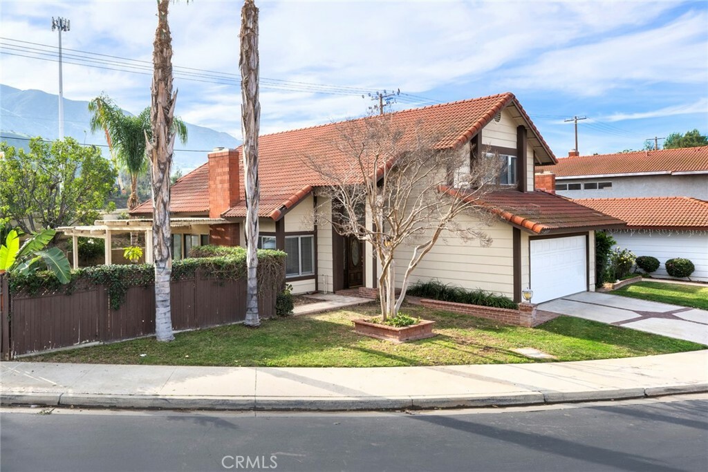 Property Photo:  4657 Valley Glen Drive  CA 92878 