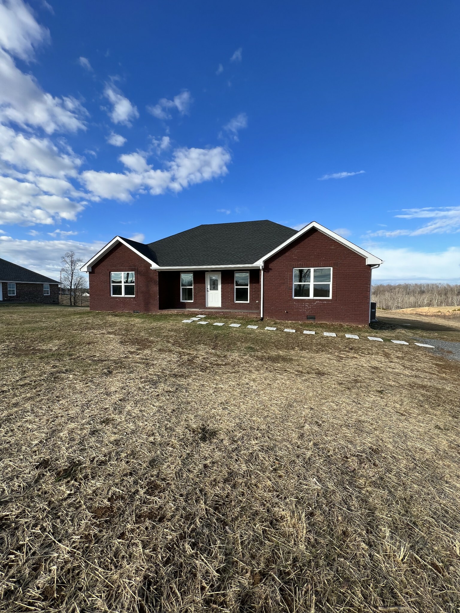 Property Photo: 211 Elton Lane TN 37083