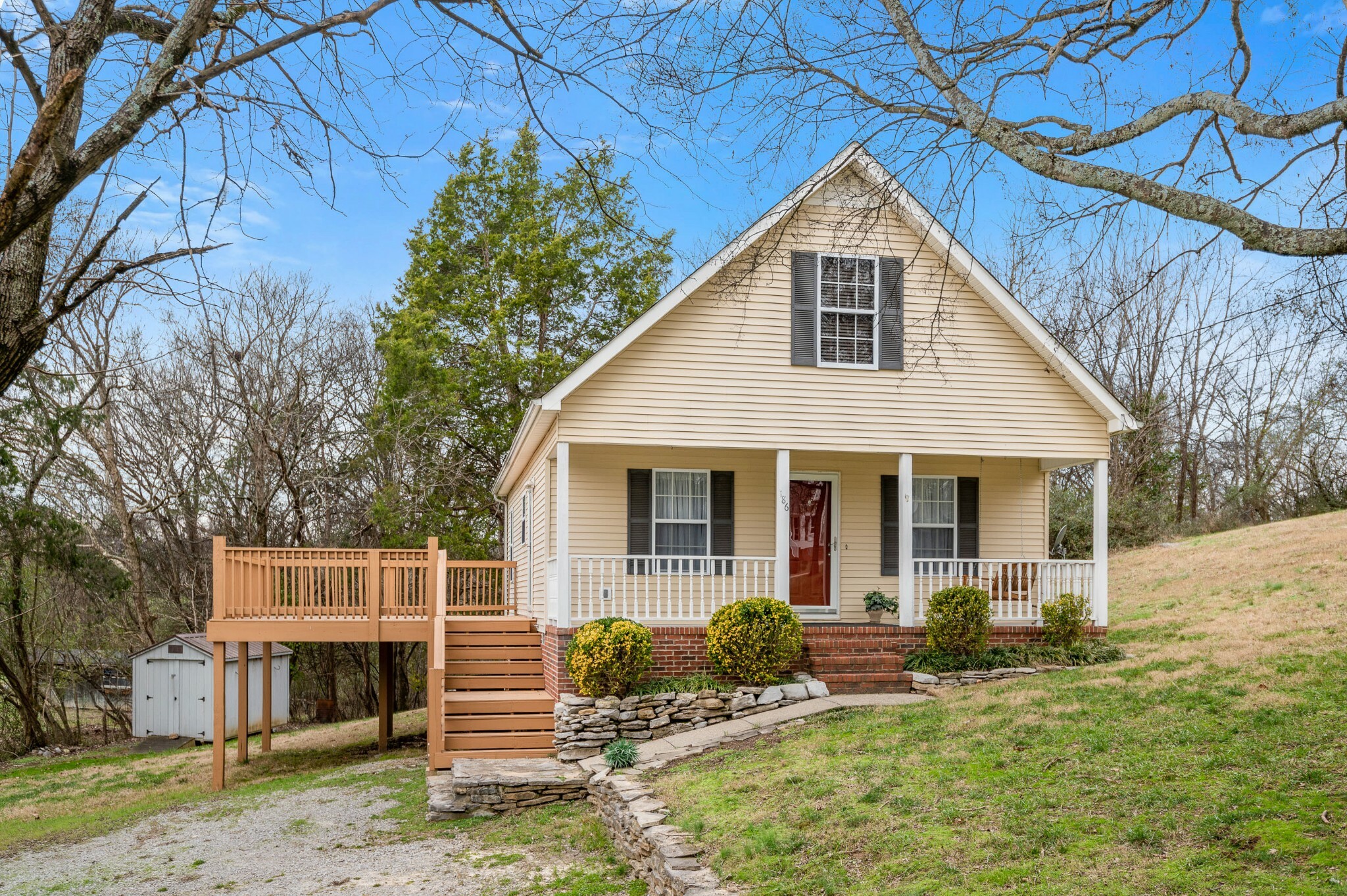 Property Photo:  186 Tyne Rd  TN 37160 