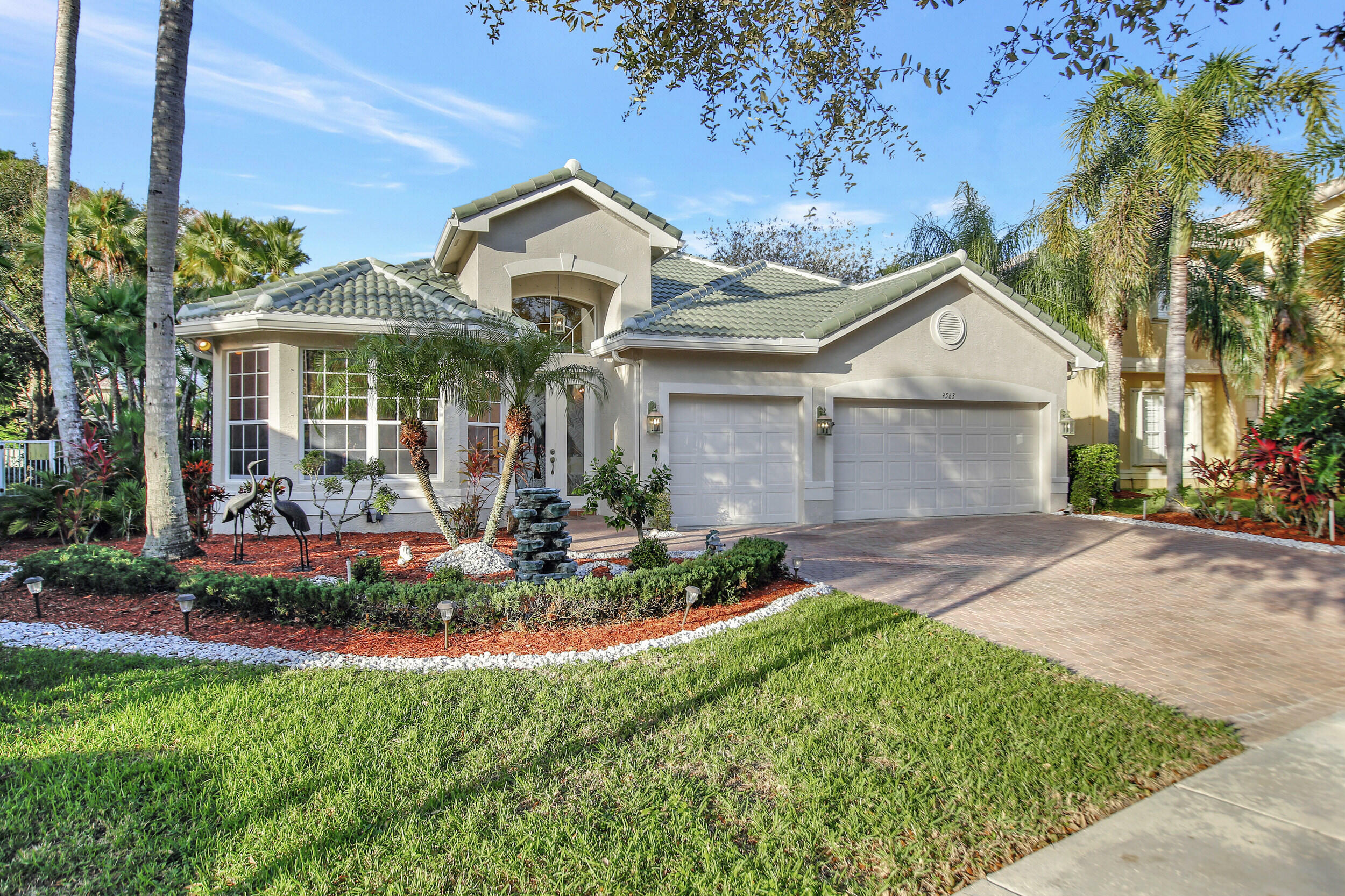 Property Photo: 9563 Barletta Winds Point FL 33446