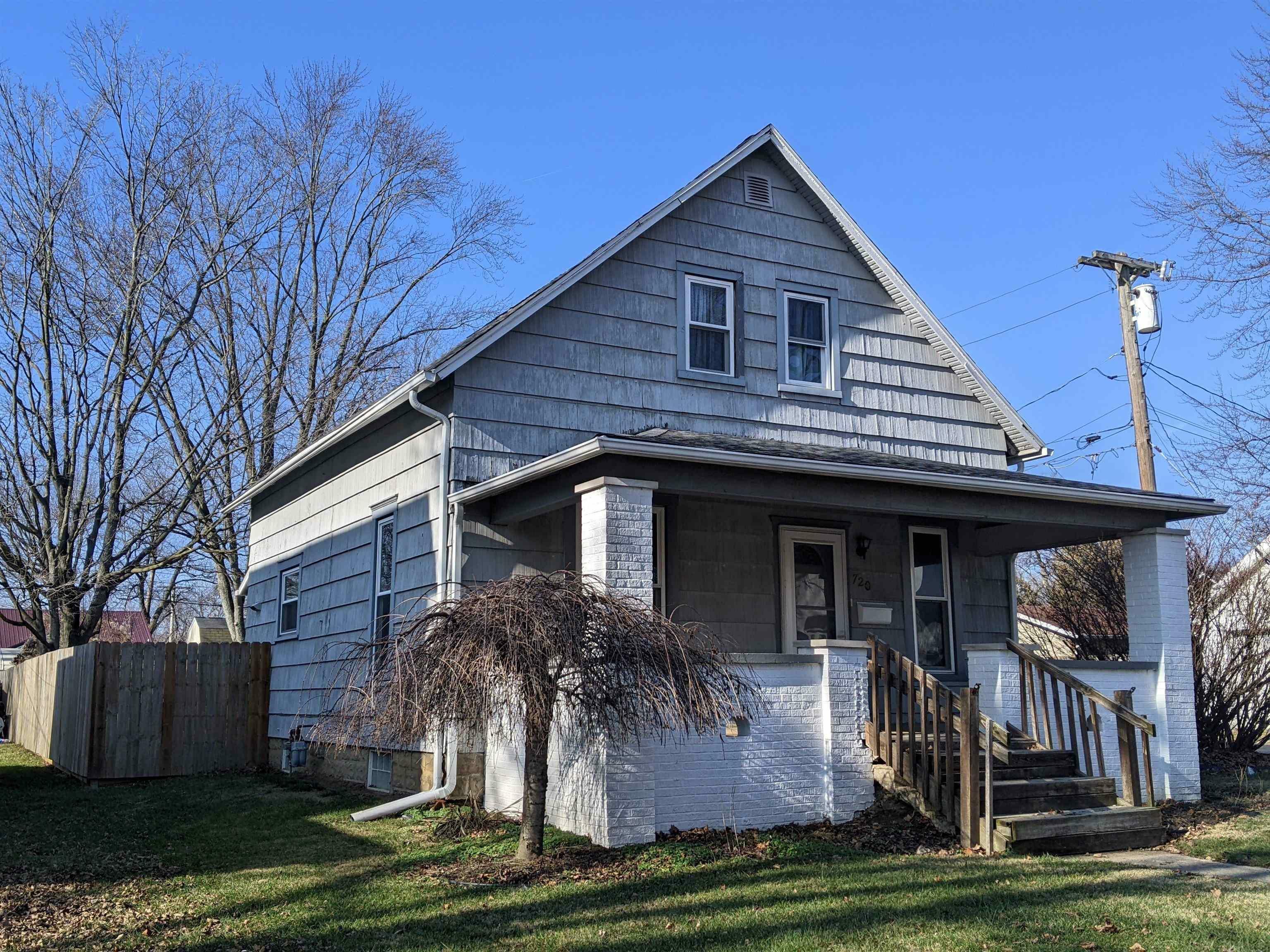 Property Photo:  720 S Williams Street  IN 46714 