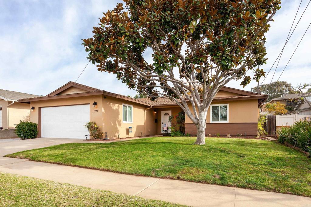 Property Photo: 3911 Mount Aladin Avenue CA 92111