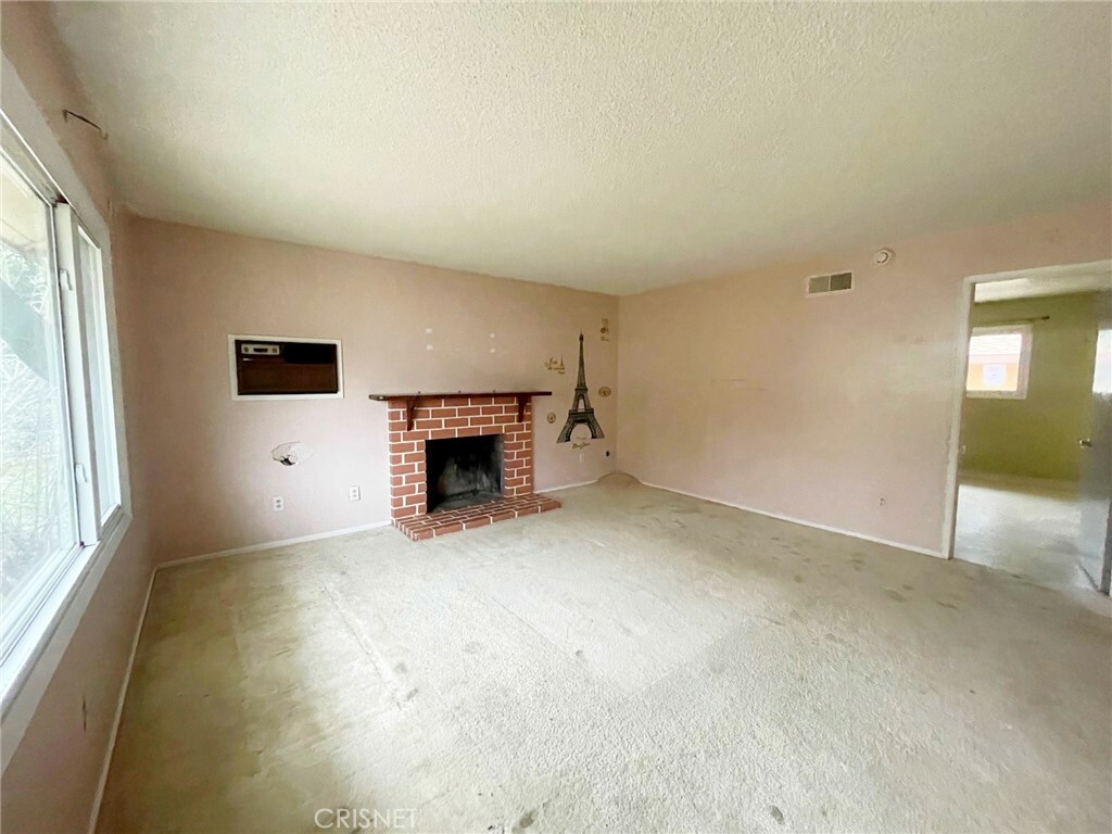 Property Photo:  15548 Harvest Street  CA 91344 