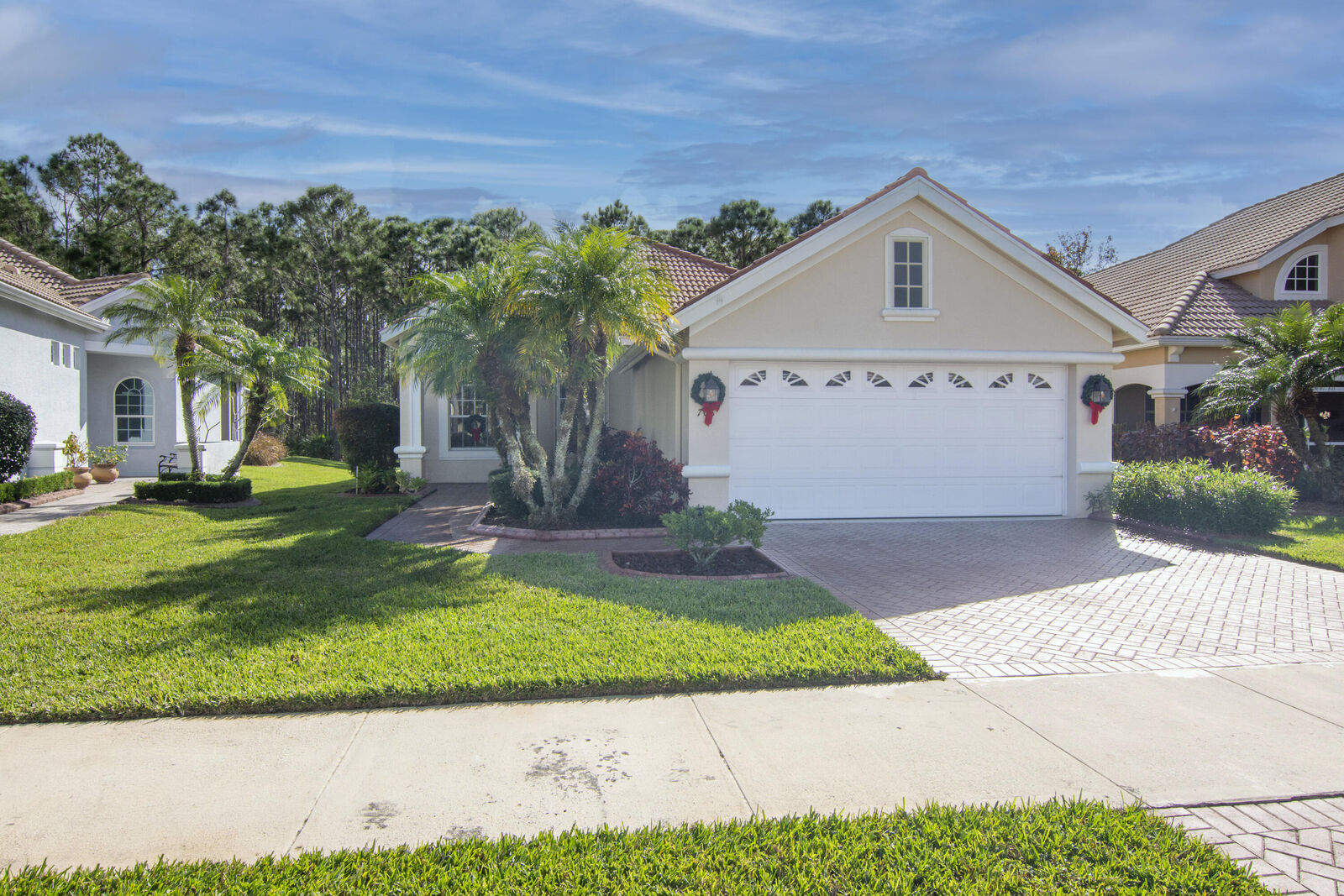 Property Photo:  708 SW Munjack Circle  FL 34986 
