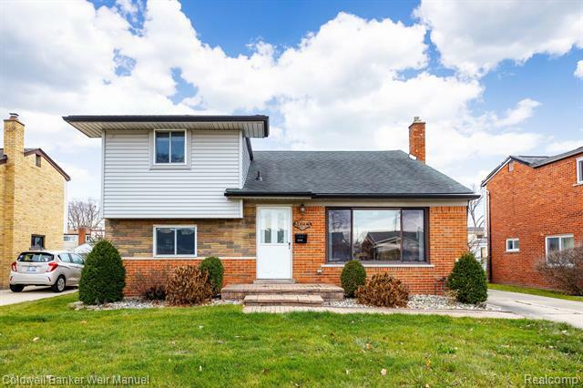 Property Photo:  31215 Cooley Boulevard  MI 48185 