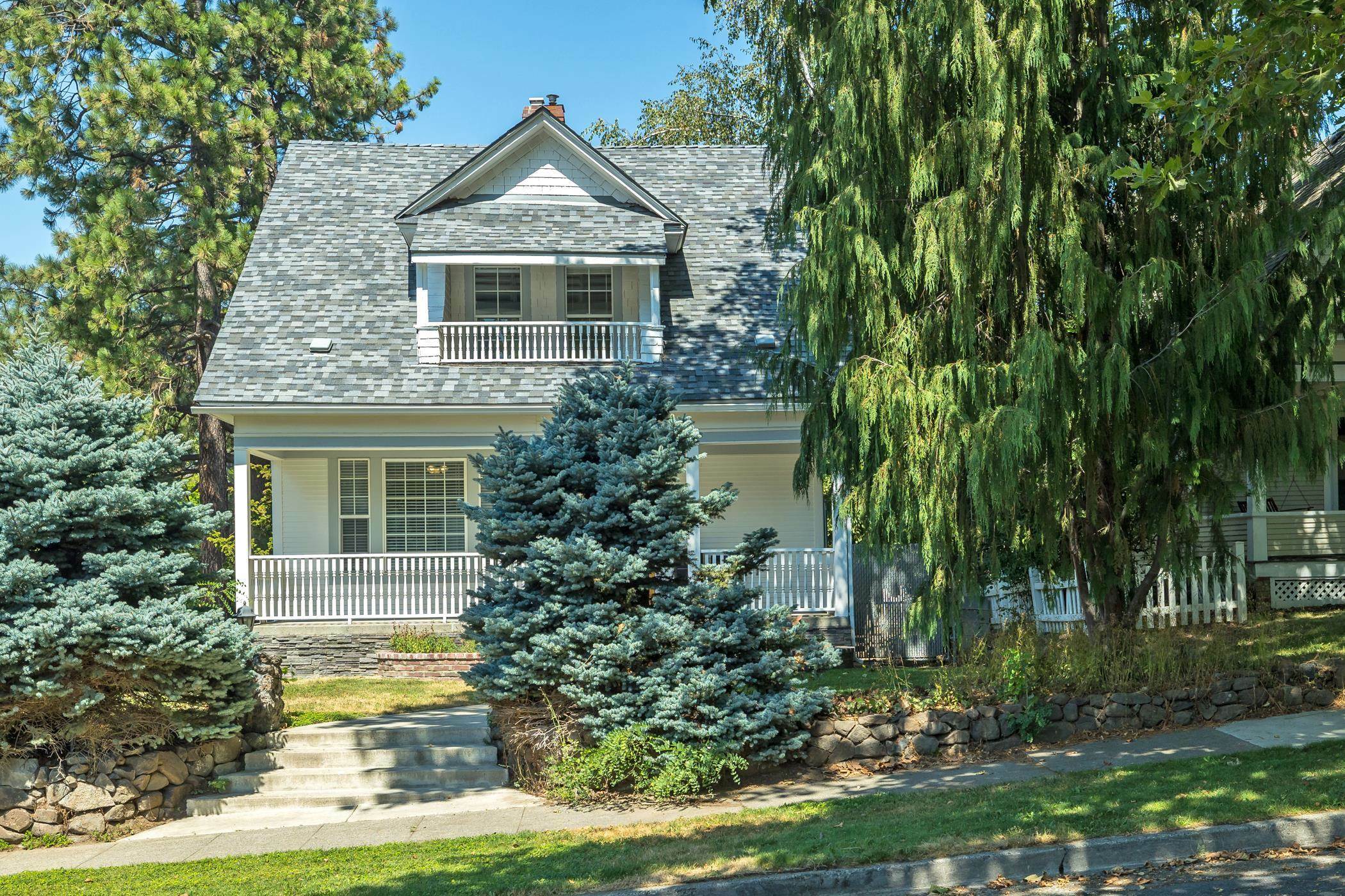Property Photo: 1048 W 11th Ave WA 99204