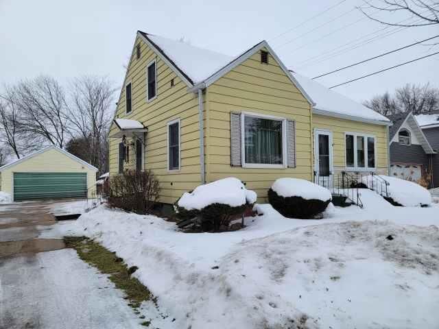 Property Photo:  303 N Pacific Street  WI 54479 