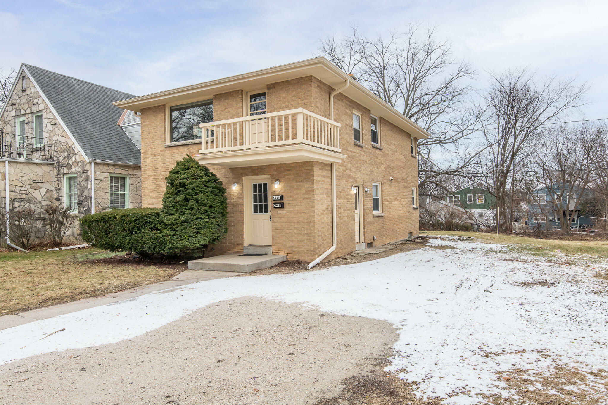 Property Photo: 5947 N 41st St 5949 WI 53209