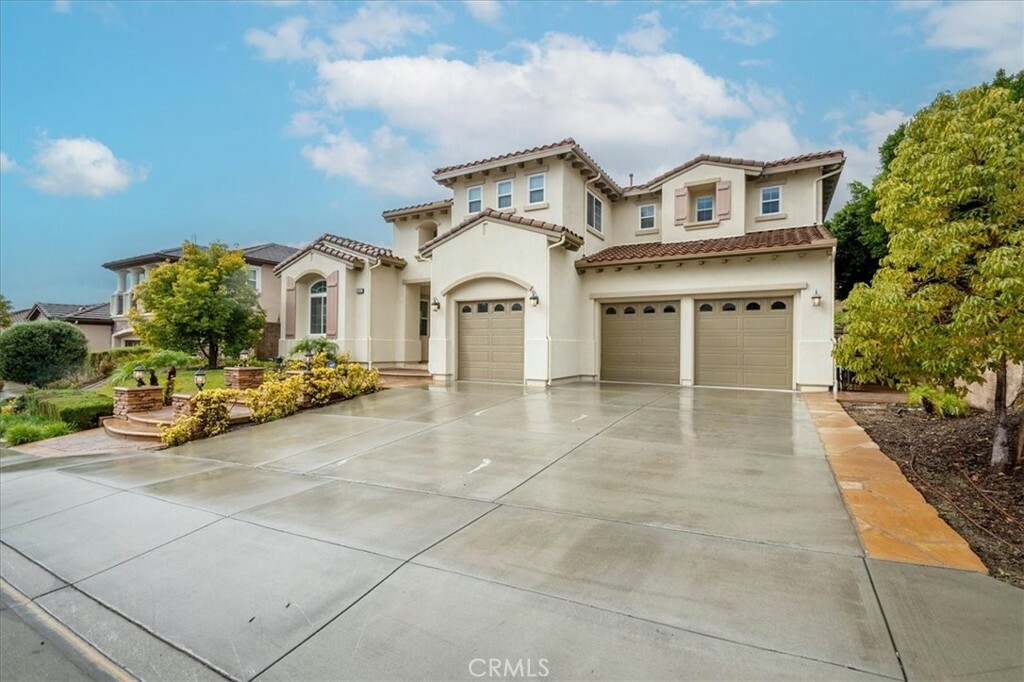 Property Photo: 20081 Umbria Way CA 92886