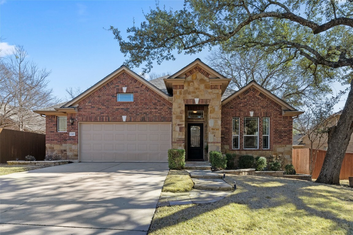 Property Photo:  240 Fort Mabry Loop  TX 78628 