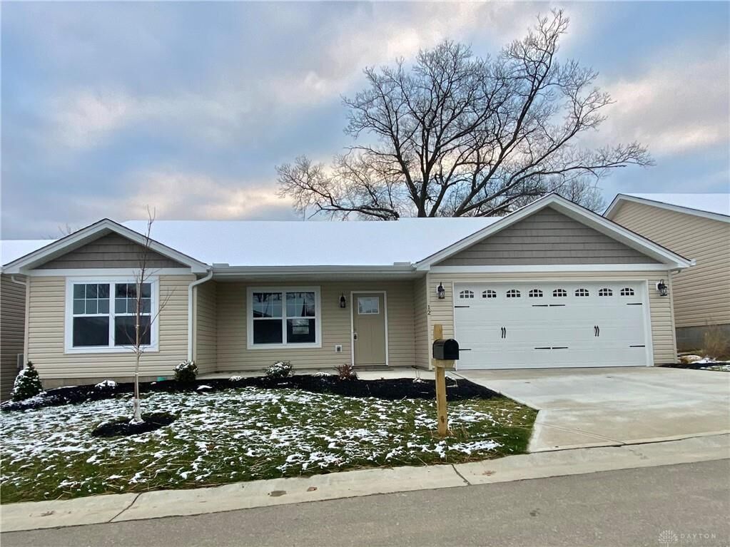 Property Photo:  12 E Persimmon  OH 45013 