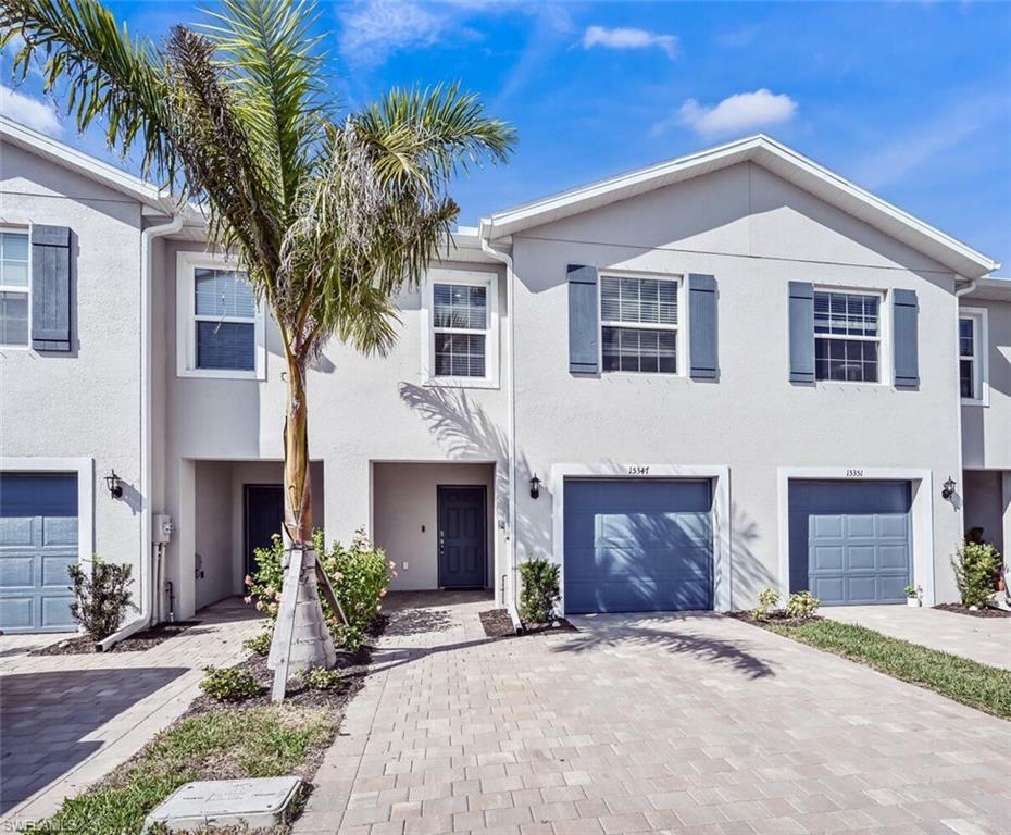 Property Photo: 15347 Wildflower Cir FL 34119