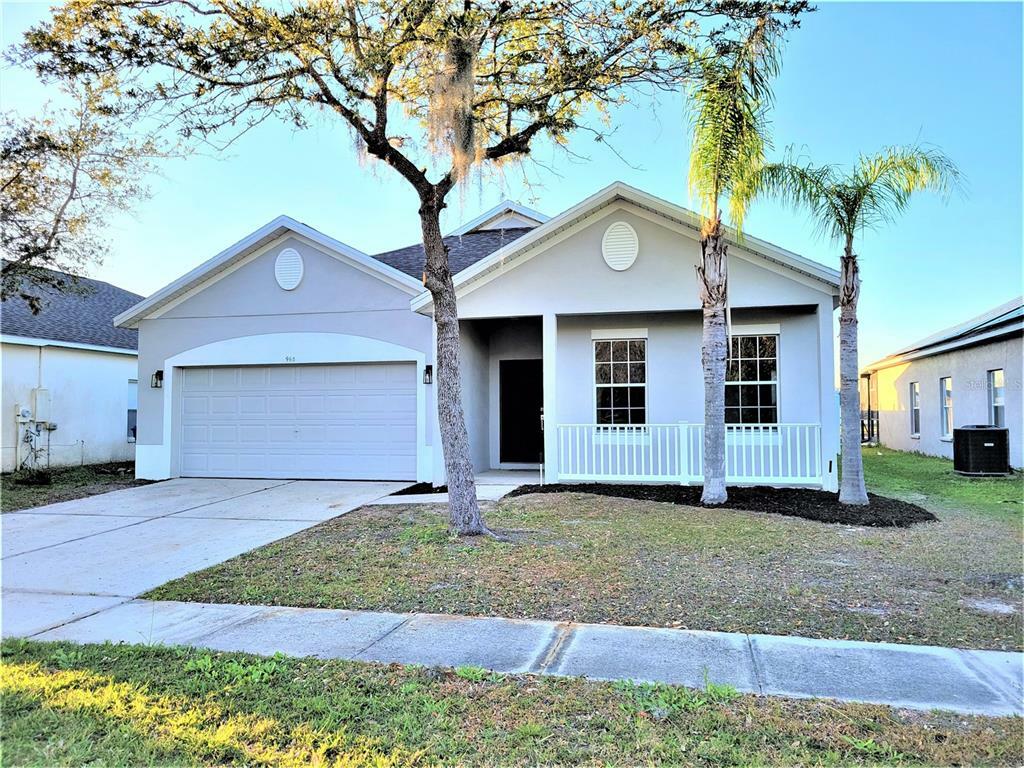 Property Photo:  960 Hacienda Circle  FL 34741 