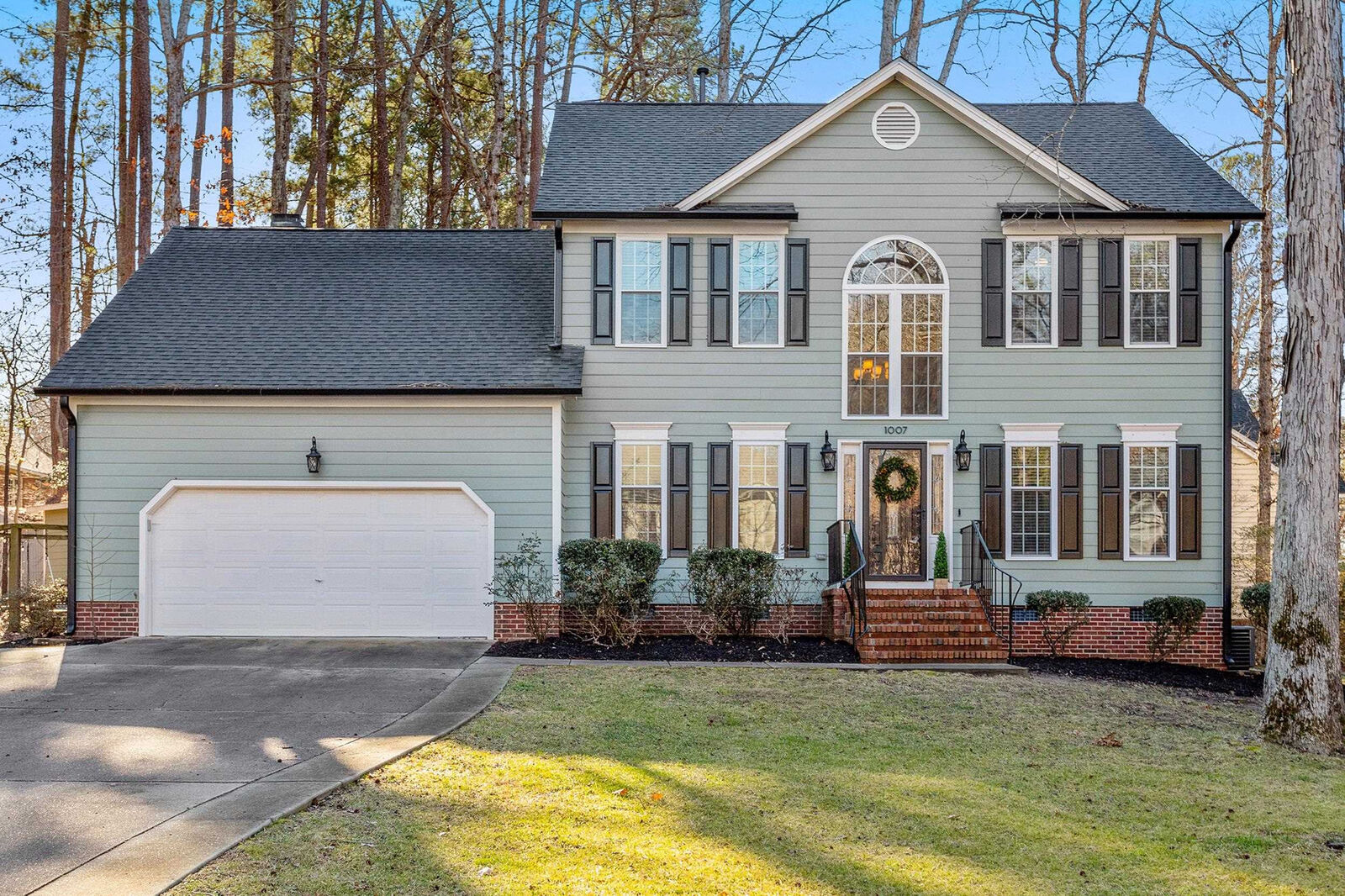Property Photo:  1007 Tarford Place  NC 27545 